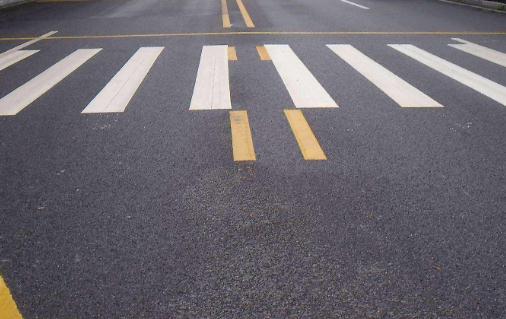 為什么道路上要進行標(biāo)線施工呢？有什么作用呢？